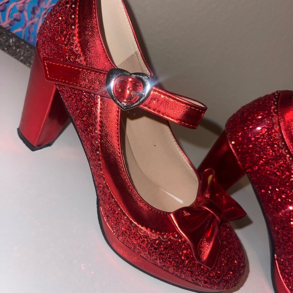 Red Glitter Heels with Bow - Picture 4 of 8